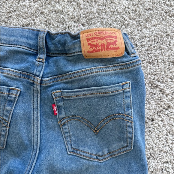 Levi’s 726 Flare Jeans Girls Size 10 Medium Wash Bootcut Denim Mid Rise Classic - Picture 10 of 10